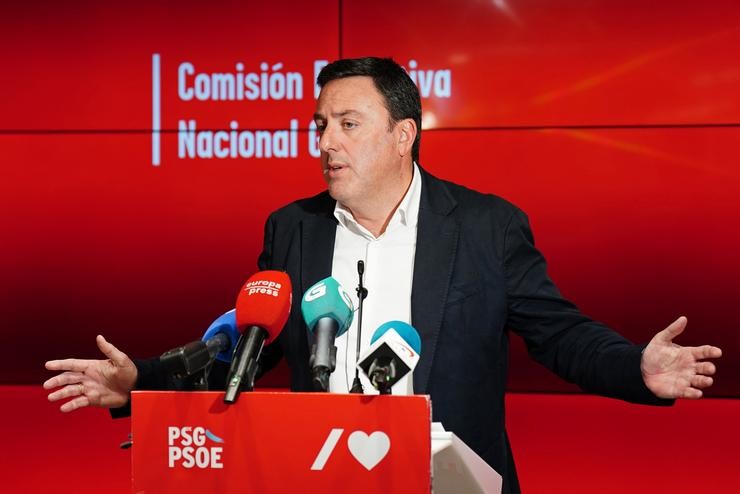 O secretario xeral do PSdeG, Valentín González Formoso, ofrece unha rolda de prensa. A C. Álvaro Ballesteros - Europa Press 