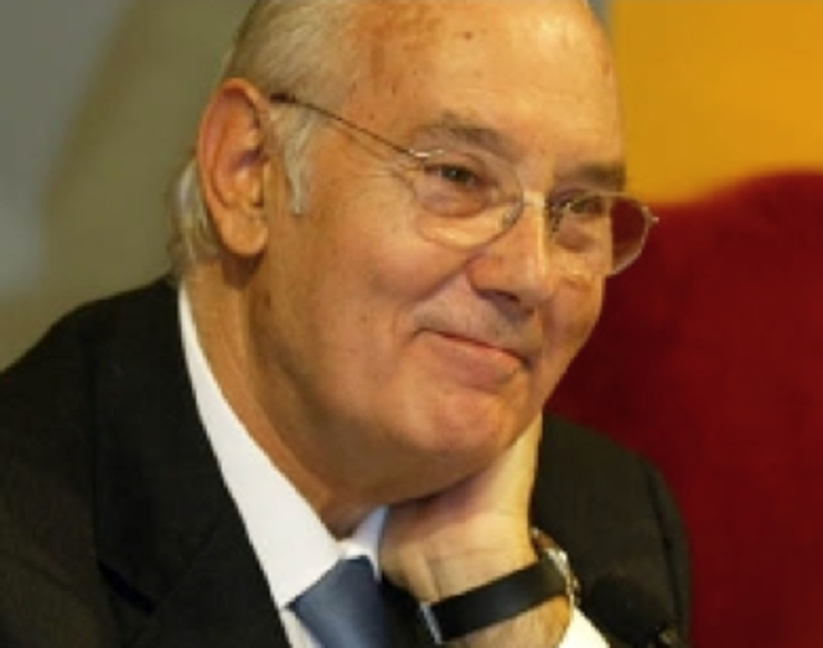 Romay Beccaría, ex-líder do 'birrete' e padriño político de Feijóo