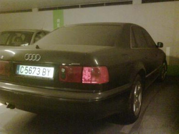 Audi da Xunta sen utilizar nun aparcadoiro do Goberno 