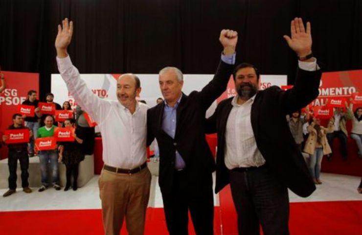 Rubalcaba con Pachi Vázquez e Francisco Caamaño/ PSOE