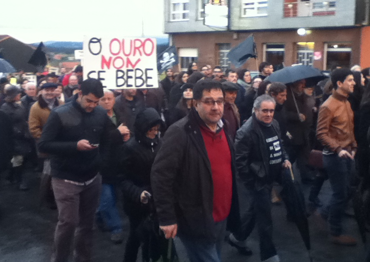 Manifestación en contra da mina de ouro en Corcoesto no concello de Coristanco 