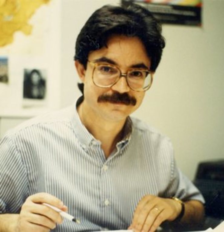 Xoán González-Millán, intelectual galego morto en Nova Iorque en 2002 e que leva o nome da iniciativa.