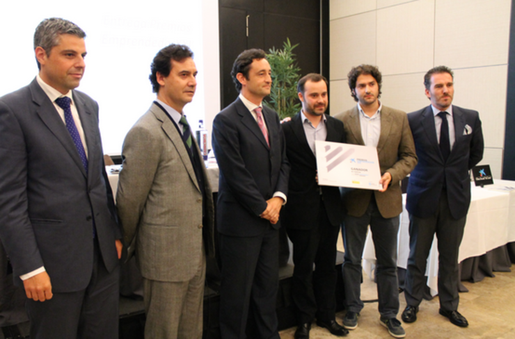 O director territorial de La Caixa, o director do IGAPE, o responsábel de ENISA, o conselleiro delegado de JEALSA e os gañadores do premio Emprendedor XXI