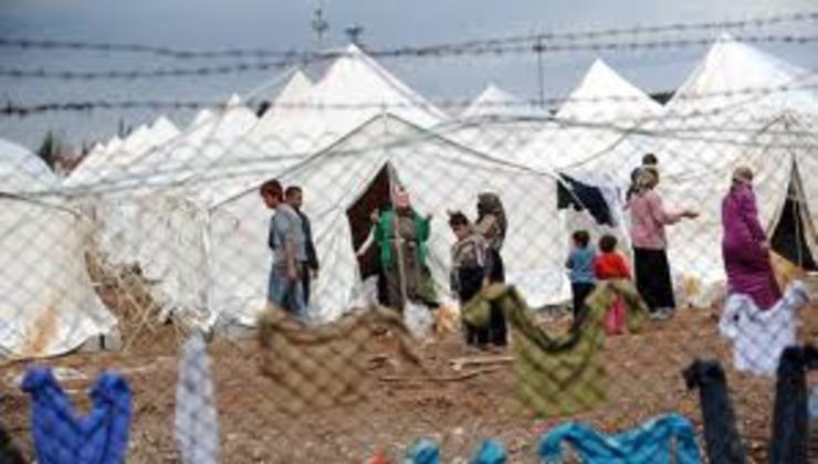 Un campo de refuxiados desprazados pola guerra de Siria