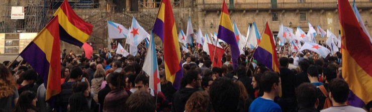 Manifestación na Praza de Obradoiro contra a Monarquía Española