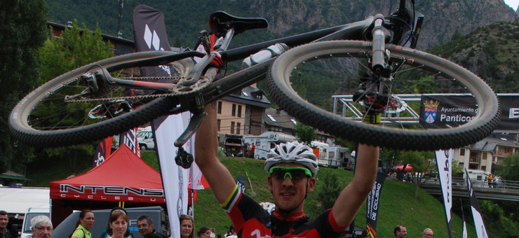 Pablo Rodríguez, campión de cross country sub-23. 