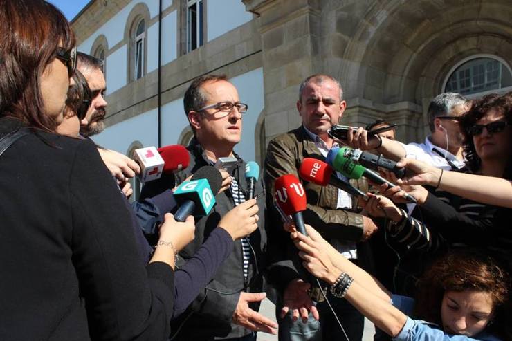 Antonio Veiga e Darío Campo fronte a Deputación de Lugo /BNG