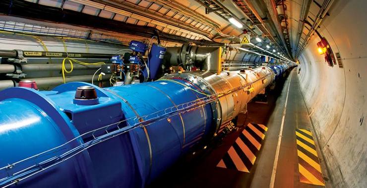 O Large Hadron Collider (Gran Colisionador de Hadróns) 