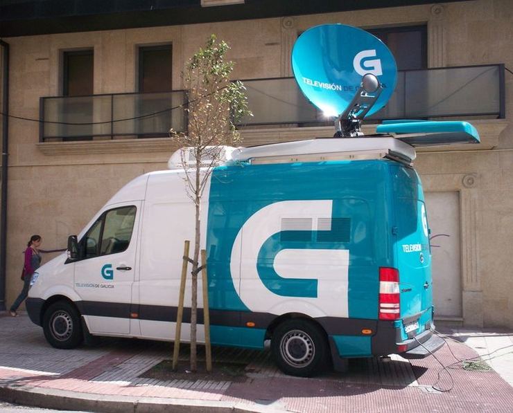 Unidade móbil da Televisión de Galicia (TVG).