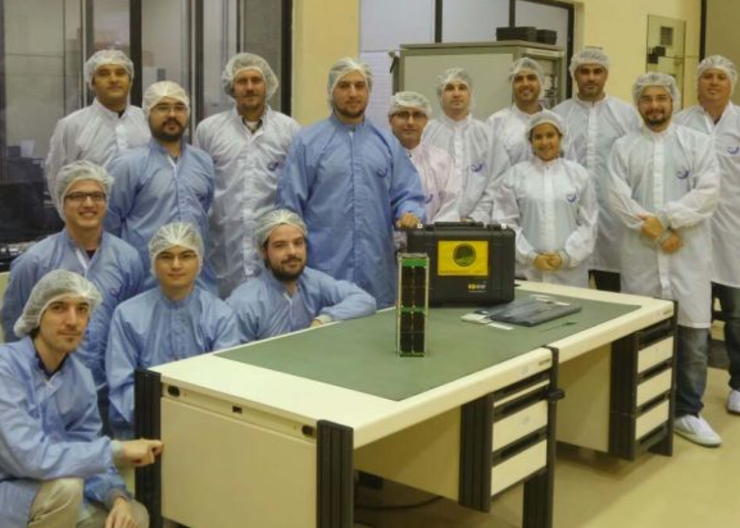 Parte do equipo da Universidade de Vigo encargado do satélite Serpens