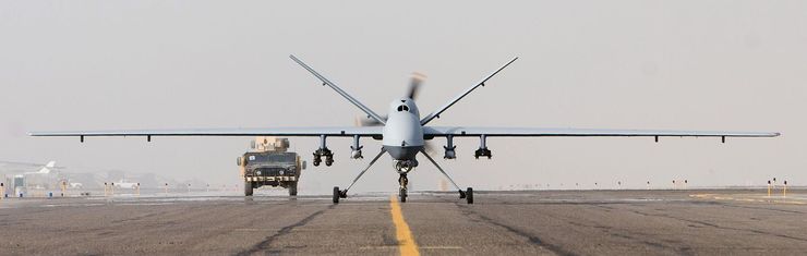 Dron de uso militar