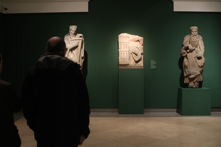 Exposición das obras do Pórtico da Gloria do Mestre Mateo, no Museo do Prado / Europa Press.