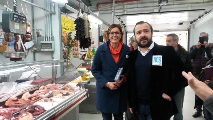 Rafael Cuíña durante as xerais apoiando a Nós-Candidatura Galega 