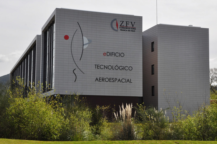 Edificio Tecnolóxico Aeroespacial, en Porto do Molle, Nigrán / DUVI.
