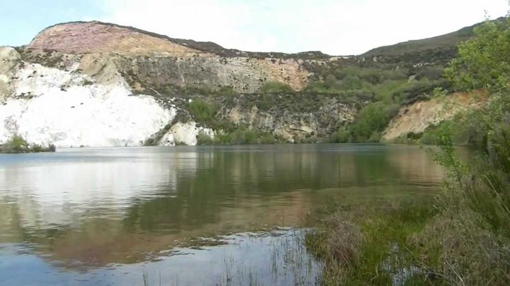 Mina da Penouta, en Viana do Bolo, onde  Pacific Strategic Minerals Spain SL quere explotar tantalio 