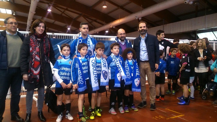 Un dos equipos de rapaces gañadores no Cidade do Futsal
