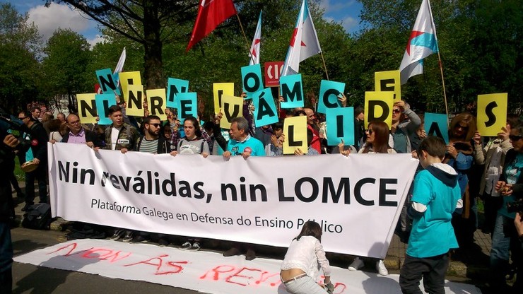 Acto contra as reválidas no ensino /plataformagalegadefensaensinopublico.blogspot.com.es