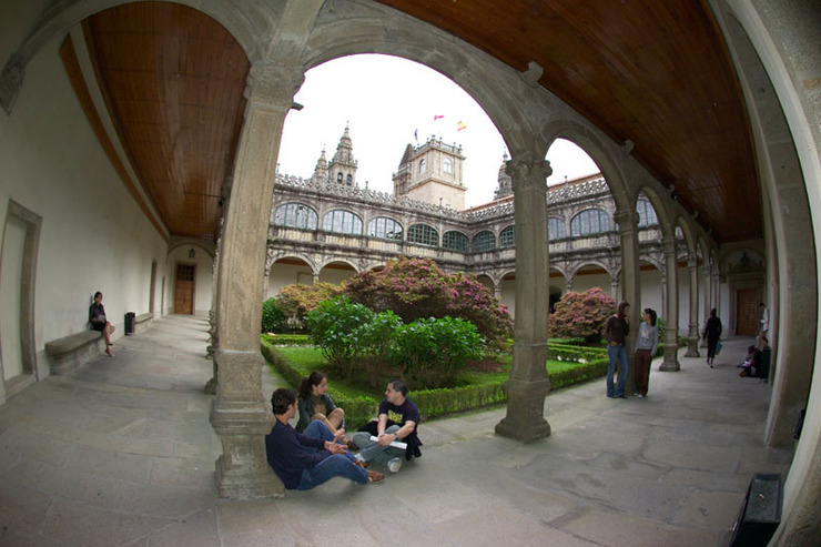 Claustro de Fonseca, da Universidade de Santiago de Compostela / USC.