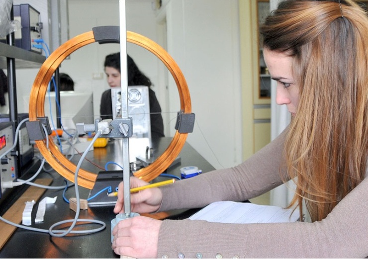 Laboratorio de prácticas de Física na Universidade de Santiago 