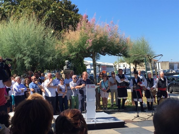 Acto de Leiceaga en Rianxo durante o 25 de xullo 