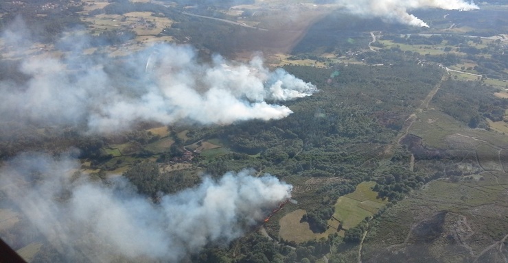 Varios focos de incendio en Piñor 