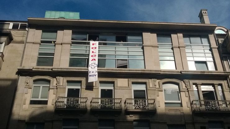 Ocupación do edificio do Sergas en Vigo por representantes sindicais 