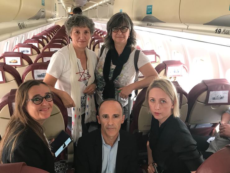 Lídia Senra, xunto con outros catros eurodeputados expulsados do Sáhara Occidental por Marrocos