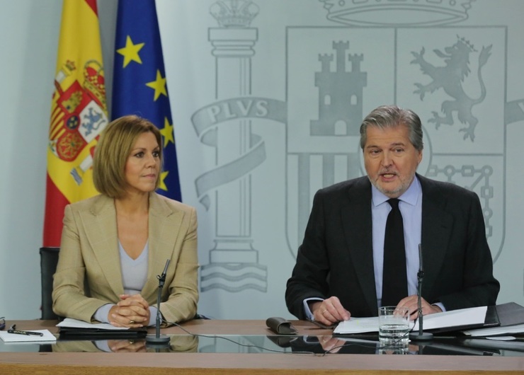 Rueda de prensa de Cospedal e Iñigo Méndez de Vigo após o Consello de Ministros 