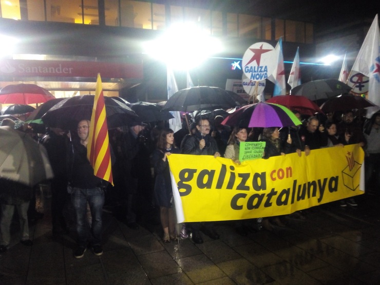 Mobilización en apoio a Cataluña en Vigo 