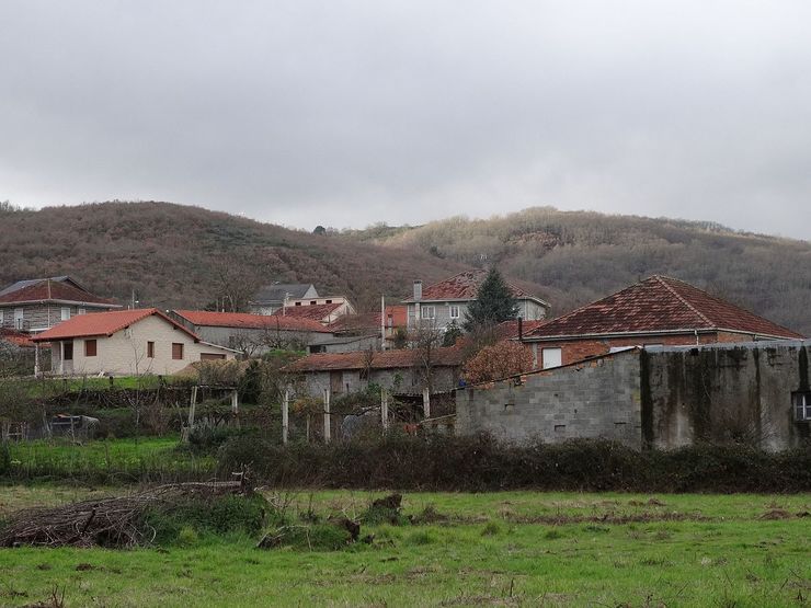 Nocedo, Os Blancos (Ourense) 