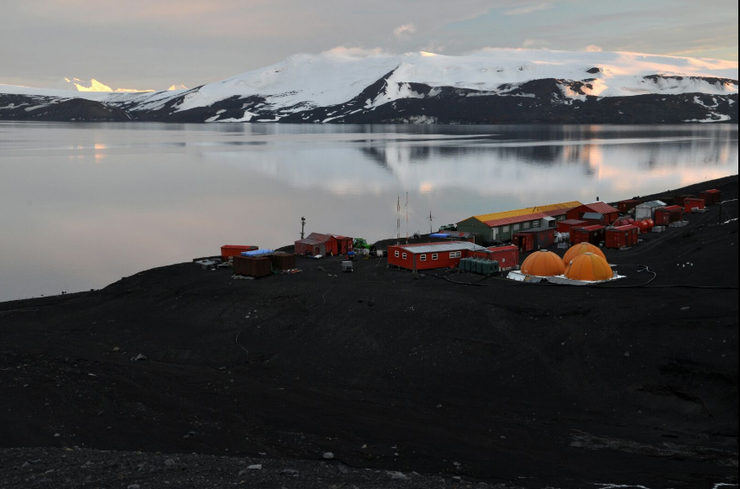 Base científica na Antártida 