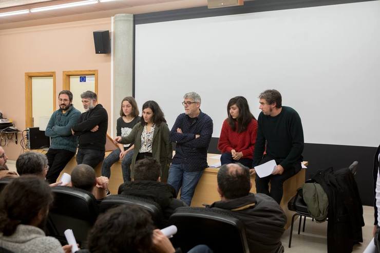 Á primeira reunión da FOG - Asociación da Fotografía Galega acudiu medio cento de profesionais 