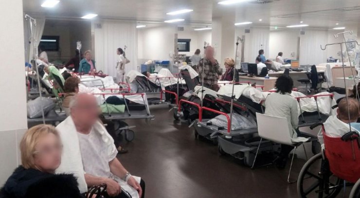 Colapso nas urxencias do hospital Álvaro Cunqueiro de Vigo o 15 de decembro de 2016 