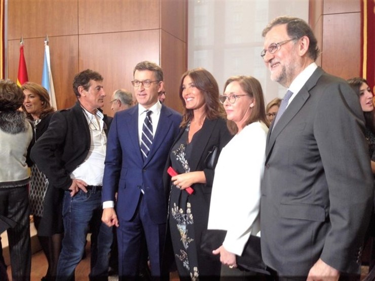 Feijóo e Rajoy coas súas parellas 