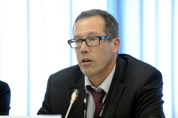 Tomas Michel Mayer 