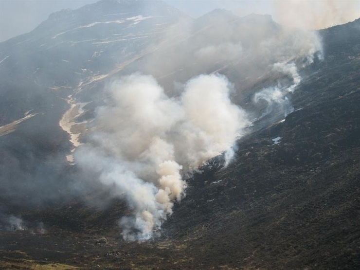 Un dos últimos incendios forestais en Galicia