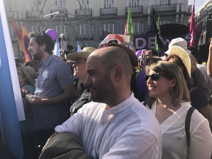Villares e Carmen Santos na manifestación de Podemos en Madrid 