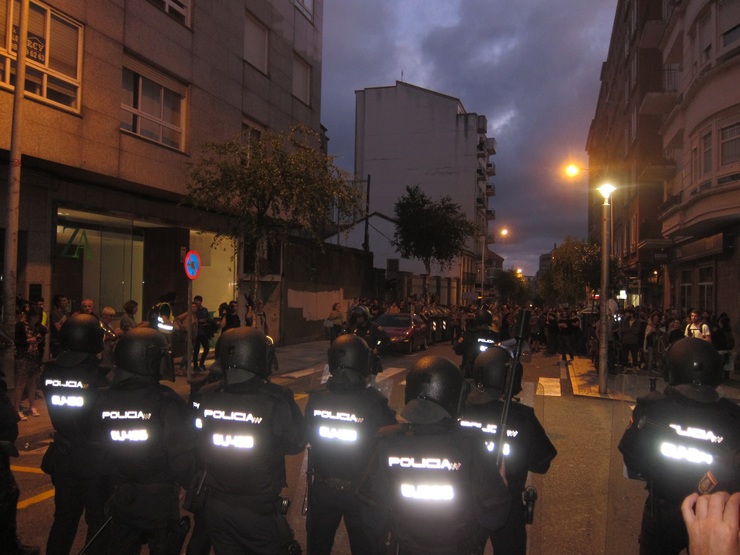 Manifestación e Cargas Policiales En Santiago 