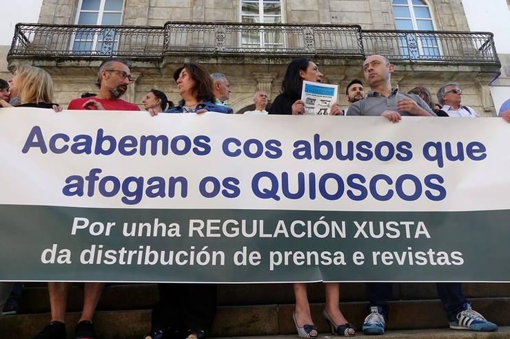 Protesta en Vigo dos quiosqueiros 