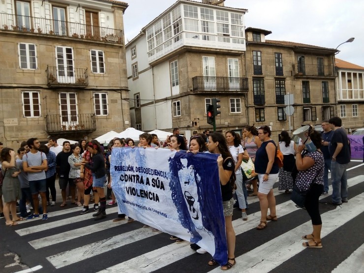 Protesta contra o 'terrorismo machista' en Santiago 