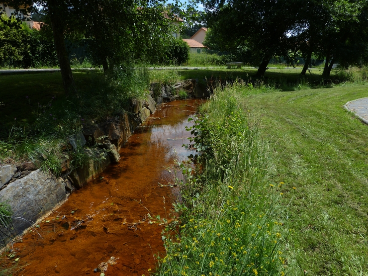 Río Portapego, en Touro 