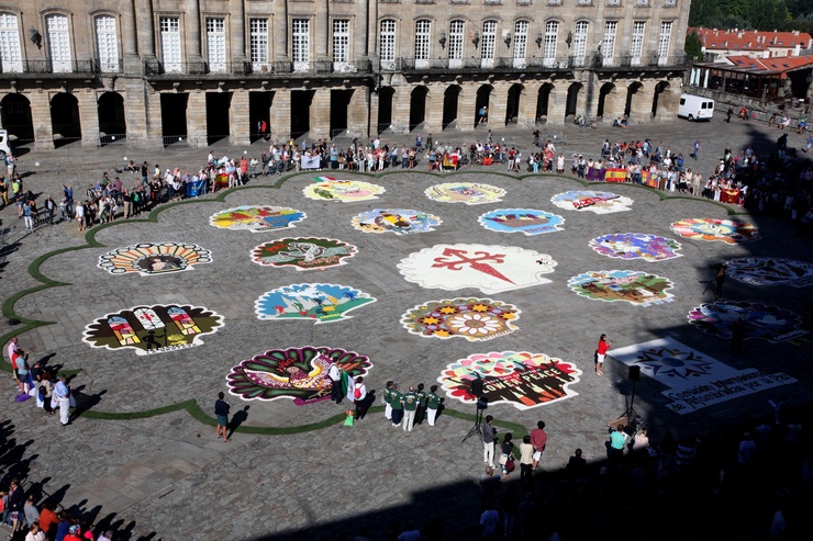 Alfombras florais na Praza do Obradoiro