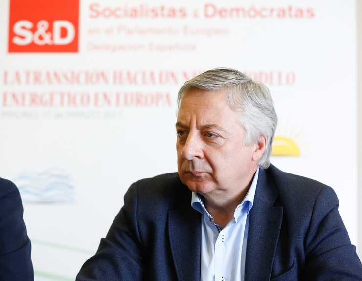 O eurodeputado do PSOE  José Blanco, nunhas xornadas en Madrid