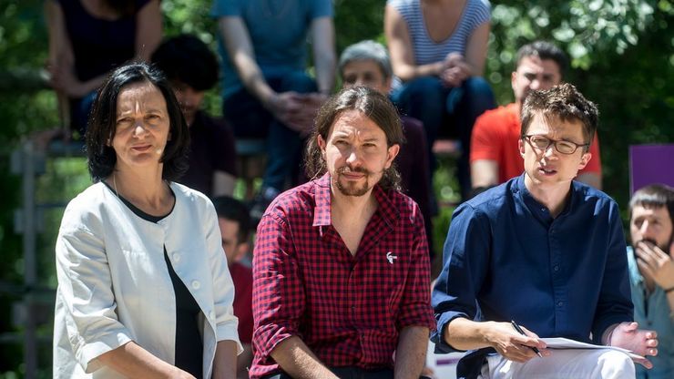 Carolina Bescansa, Pablo Iglesis e Íñigo Errejon, na dirección de Podemos cando había boa sintonía entre eles / voxpopuli