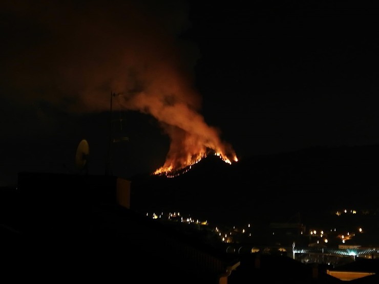 Incendio en San Esteban, Redondela (Pontevedra). CEDIDA 