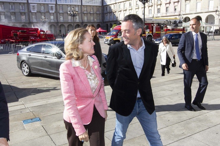Nadia Calviño, ministra de Economía, e o alcalde Xulio Ferreiro. AYUNTAMIENTO DE A CORUÑA 
