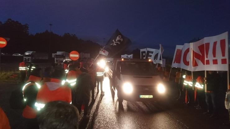 Protesta de traballadores de Alcoa en San Cibrao (Lugo). COMITÉ DE EMPRESA DE ALCOA 