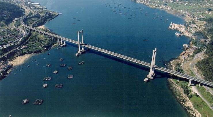 Ponte de Rande na autoestrada AP-9 