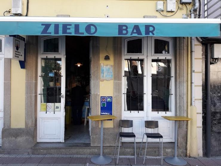 O bar Zielo (Ribadeo, Lugo), onde tivo lugar a agresión. AXM