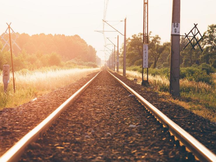 Vías do tren á tardiña